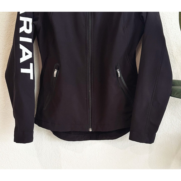 Ariat Womens New Team Softshell Jacket Small Black Full Zip Equestrian Riding - Picture 3 of 8